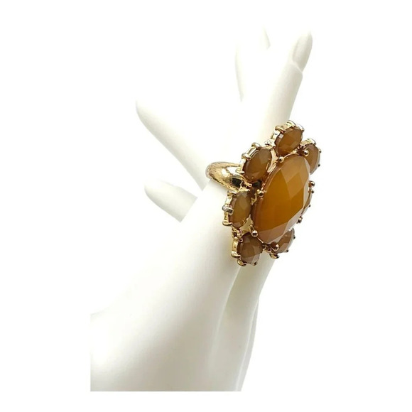 Yellow Orange Acrylic Cocktail Ring Gold Tone Vintage Size 6.25 - Picture 3 of 6